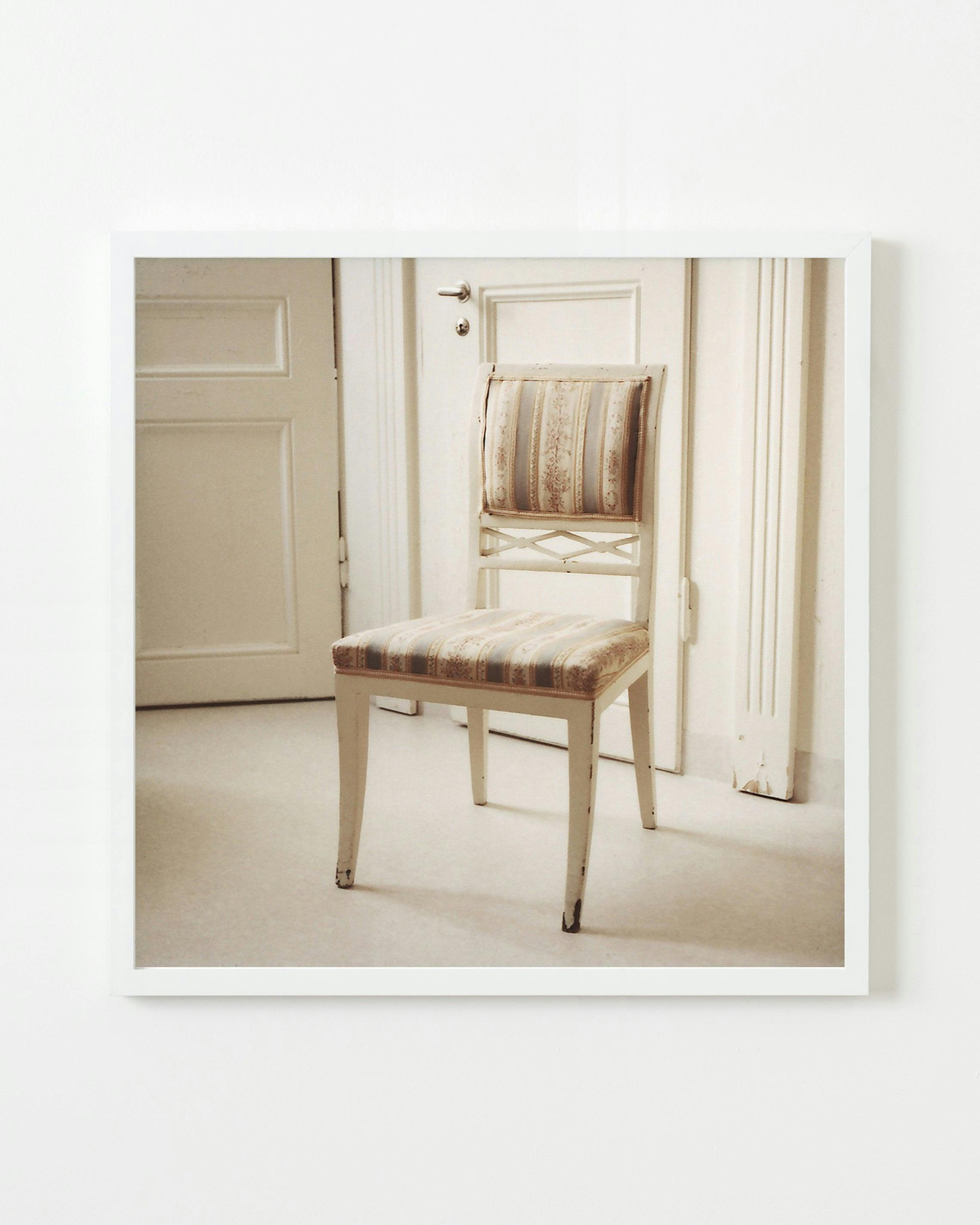 Photography by Anna Moller titled "Silk Chair".